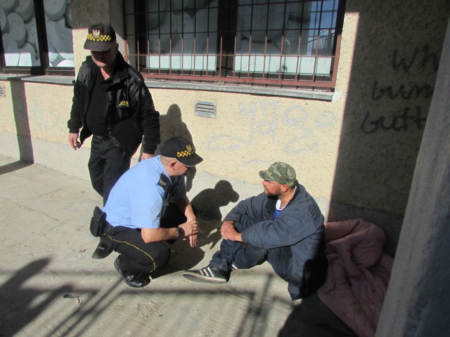 Elbląg, W tym roku Straż Miejska interweniowała już 446 razy w stosunku do osób bezdomnych,