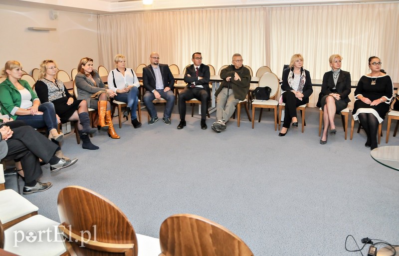 Elbląg, Debata na temat mediacji odbyła się w Ratuszu Staromiejskim