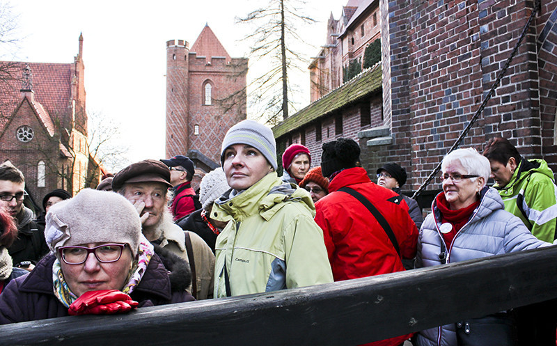 Elbląg, Do zamku w Malborku ciągną tłumy