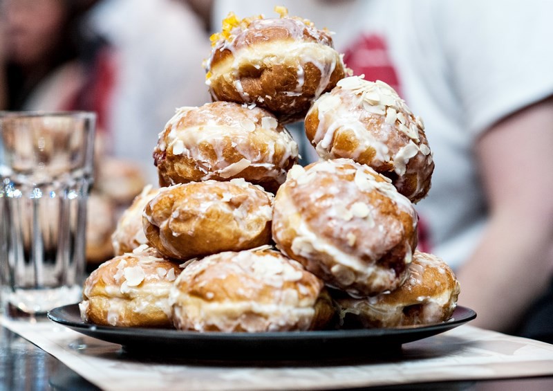 Elbląg, Dziś tłusty czwartek. Dlaczego jemy pączki?