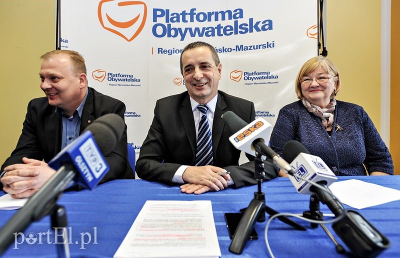 Elbląg, W konferencji PO udział wzięli: Michał Missan, Jerzy Wcisła i Elżbieta Gelert Elbląg, W konferencji PO udział wzięli: Michał Missan, Jerzy Wcisła i Elżbieta Gelert