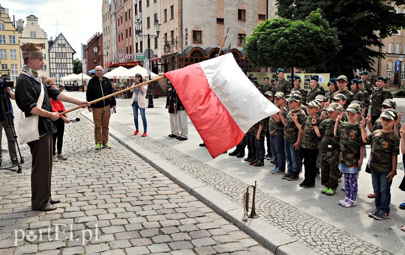 Elbląg, Dziś do koła historycznego wstąpiły dzieciaki z SP nr 4 w Elblągu Elbląg, Dziś do koła historycznego wstąpiły dzieciaki z SP nr 4 w Elblągu