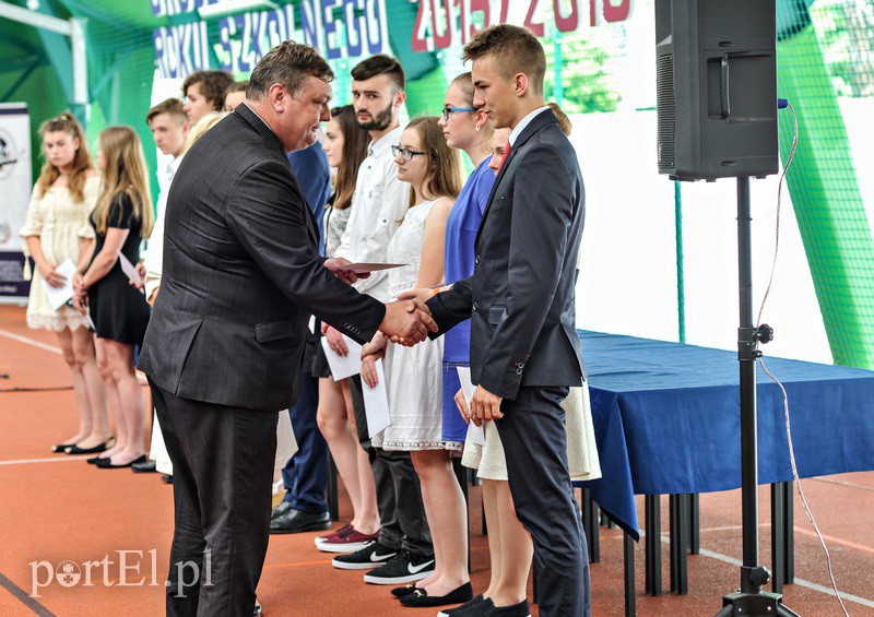 Elbląg, Najlepszym uczniom gratulował prezydent Elbląga Witold Wróblewski