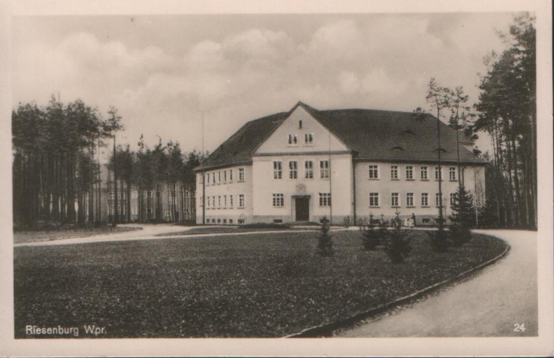 Elbląg, Główny budynek szpitala w Prabutach przed 1945 r.