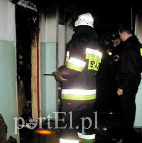 Elbląg, Trzy osoby zginęły w pożarze mieszkania w hotelowcu przy Jaśminowej