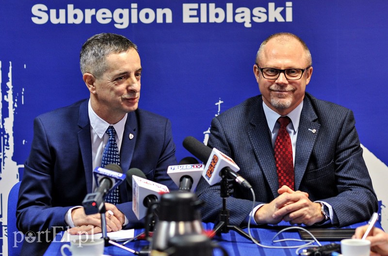 Elbląg, O obawach związanych z przekopem Mierzei mówili dzisiaj senator Jerzy Wcisła i poseł Jacek Protas Elbląg, O obawach związanych z przekopem Mierzei mówili dzisiaj senator Jerzy Wcisła i poseł Jacek Protas