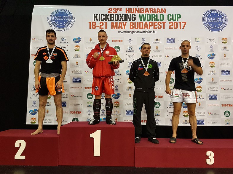 Elbląg, Durma zdobył Puchar Świata w kick boxingu