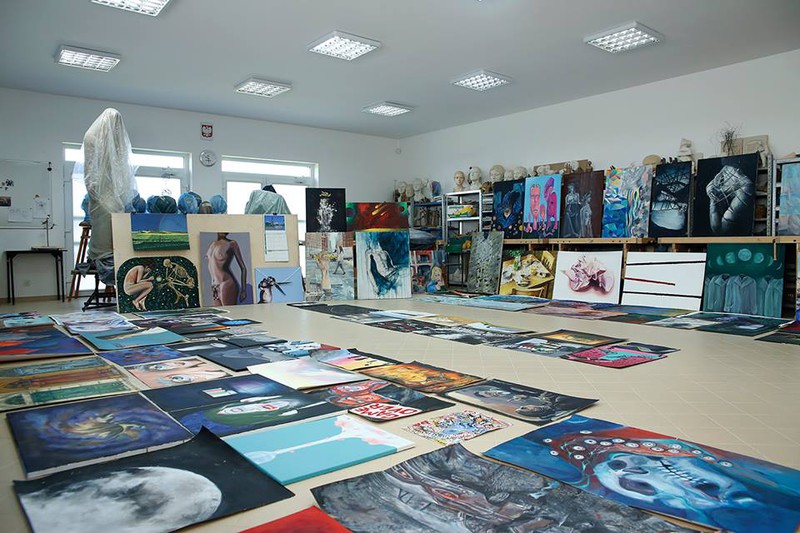Elbląg, I Ogólnopolskie Biennale Inspiracji „Koniec” w Liceum Plastycznym