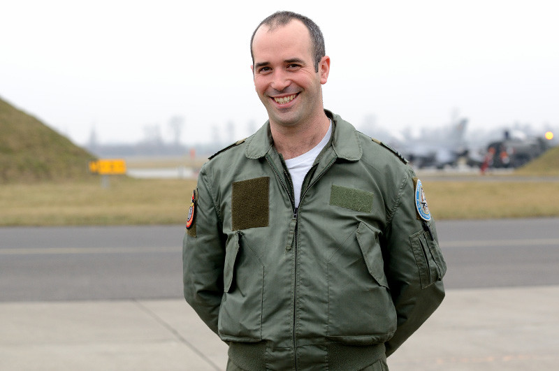 Dowódca Belgów - kpt. pilot Simon (fot. WS)