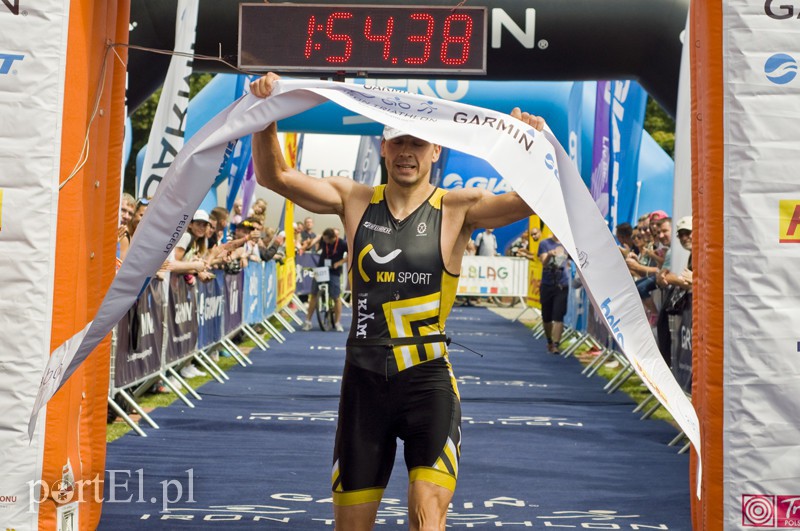 Łukasz Kalaszczyński, zwycięzca na dystansie 1/4 Ironman (fot. Michał Skroboszewski)