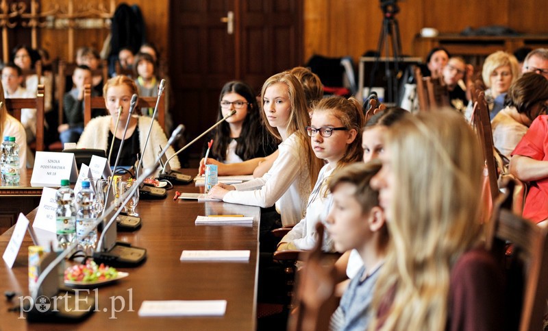 Elbląg, Uczniowie wcielili się w radnych. Jakie mają pomysły?