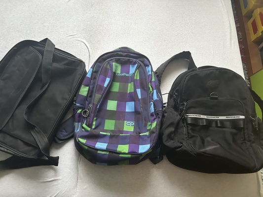 Elbląg Sprzedam używane plecaki w stanie dobrym:
Plecak po lewej - cena: 20zł
Plecak po środku - cena: 15zł
Plecak po