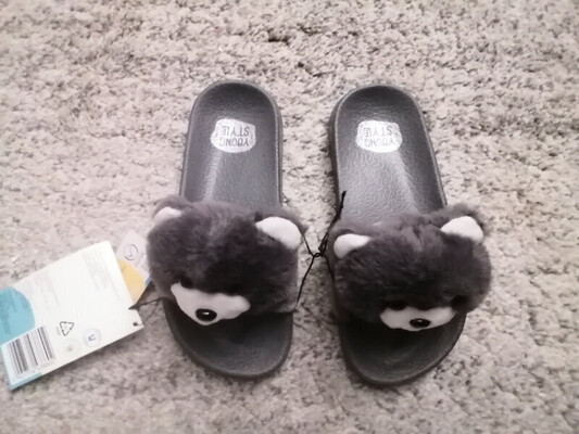 Elbląg NOWE klapki, roz.31,young style, dla dziewczynki lub chłopca,