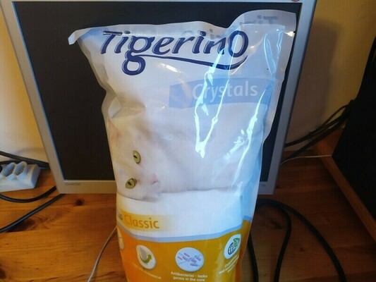 Elbląg Sprzedam żwirek silikonowy Tigerino crystals worek 5kg do kuwety dla kota, bardzo dobrze wchłania wilgoć i zapach
