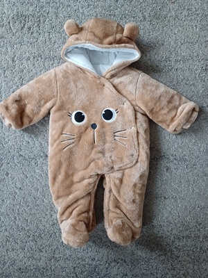 Elbląg Kombinezon, śliczny, mięciutki i cieply, stan idealny,