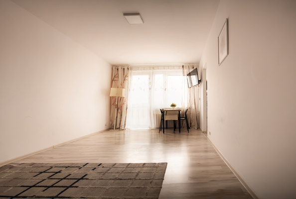 Elbląg NOVA STREFA NIERUCHOMOŚCISprzedamSłoneczna i przytulna kawalerka 33m2 na 2 piętrze– ul. Piechoty,