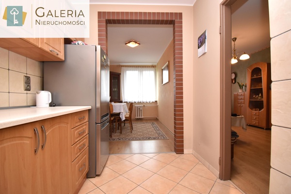 Elbląg GALERIA NIERUCHOMOŚCIZ pasji i miłości do nieruchomościNa sprzedaż: Trzypokojowe mieszkanie na drugim piętrze