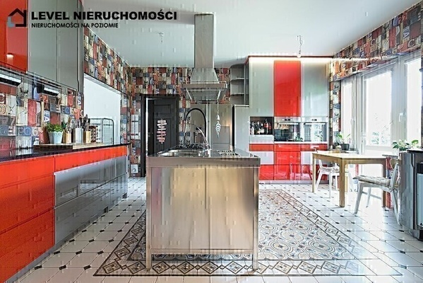 Elbląg LEVEL NIERUCHOMOŚCI Posesja w mieścieul. Okrężna, Elbląg NIERUCHOMOŚCI NA POZIOMIE