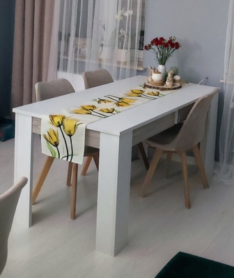 Elbląg Sprzedam stół rozkładany w kolorze białym z bocznymi siwymi wstawkami.
Rozmiar stołu 80cm x138cm + wkład 39cm.