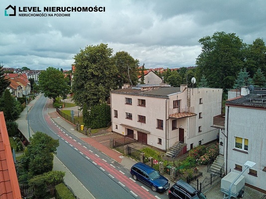 Elbląg LEVEL NIERUCHOMOŚCI Dom z garażem w mieścieul. Wspólna 145,6 m2 NIERUCHOMOŚCI NA POZIOMIE