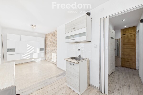 Elbląg FREEDOM NIERUCHOMOŚCISprzedam mieszkanie - Rychliki. Na sprzedaż funkcjonalne mieszkanie dwupokojowe