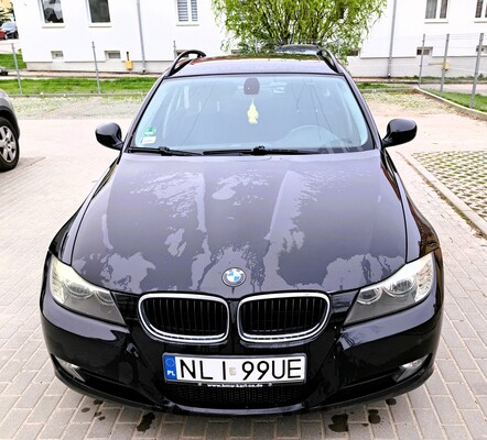 Elbląg Sprzedam BMW 318i Touring 2,0 benzyna, kombi, rok 2009 ( pierwsza rejestracja 12.2009 )przebieg 198 tys.