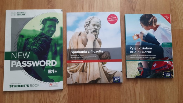 Elbląg Podręczniki do klasy 1 Liceum i Technikum: 1) New Password B1+. Students Book Lynda Edwards, Marta Rosińska,