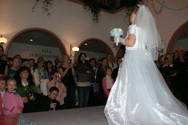 Niedzielna gala ślubna zdjęcie nr 19994