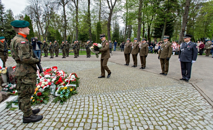 "Zginęli za to, że byli polskimi patriotami" zdjęcie nr 305003