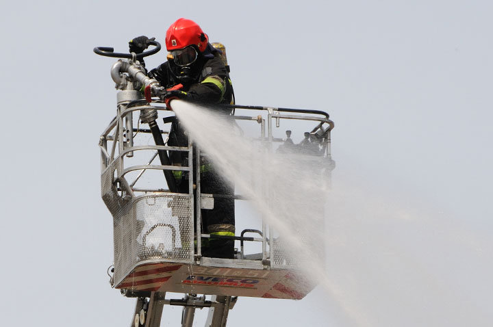 Ćwiczenia strażackie na terenie elbląskiego browaru zdjęcie nr 45496