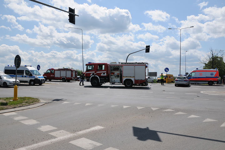 Wypadek na skrzyżowaniu Żuławskiej z obwodnicą zdjęcie nr 46585