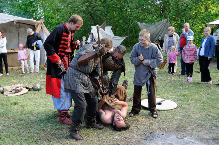 Wikingowie z Truso w Elblągu - dzień drugi zdjęcie nr 56693