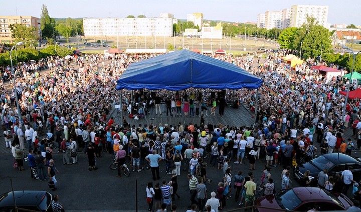 Drużyna Ryszarda Rynkowskiego wystapiła na Placu Jagiellończyka zdjęcie nr 57149