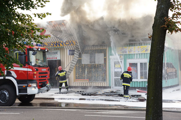 Pożar sklepu i warsztatu na Sopockiej zdjęcie nr 59613