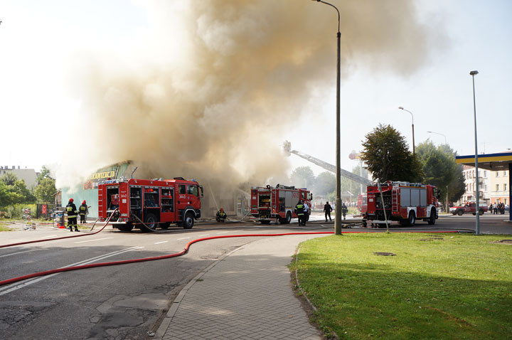 Pożar sklepu i warsztatu na Sopockiej zdjęcie nr 59621