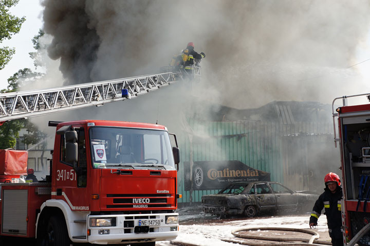 Pożar sklepu i warsztatu na Sopockiej zdjęcie nr 59620