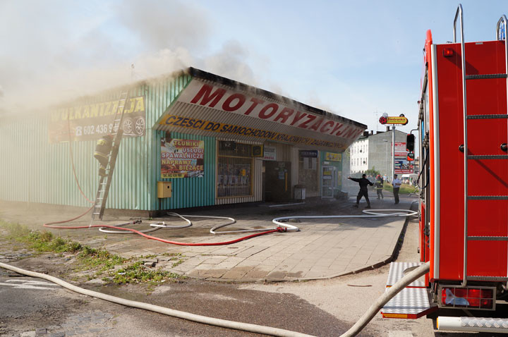 Pożar sklepu i warsztatu na Sopockiej zdjęcie nr 59606