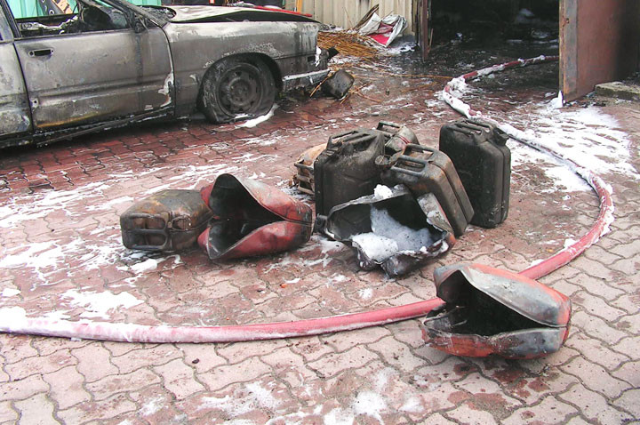 Pożar sklepu i warsztatu na Sopockiej zdjęcie nr 59638
