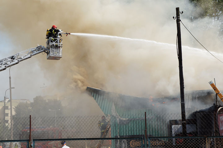 Pożar sklepu i warsztatu na Sopockiej zdjęcie nr 59619