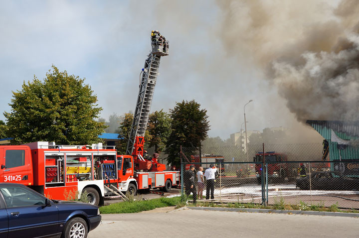 Pożar sklepu i warsztatu na Sopockiej zdjęcie nr 59618