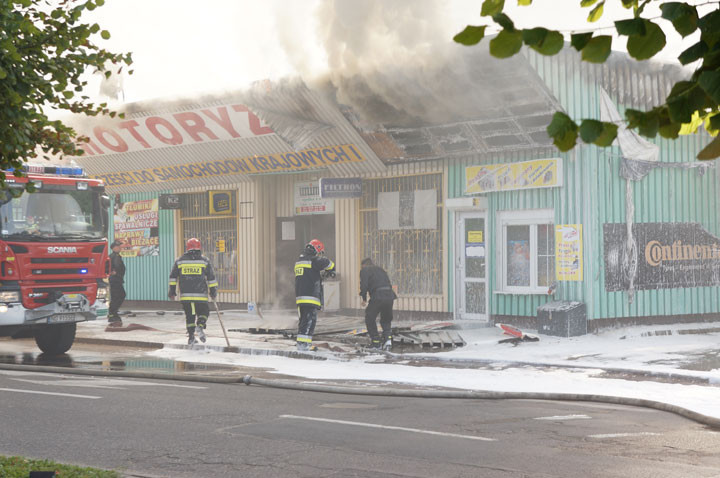 Pożar sklepu i warsztatu na Sopockiej zdjęcie nr 59614