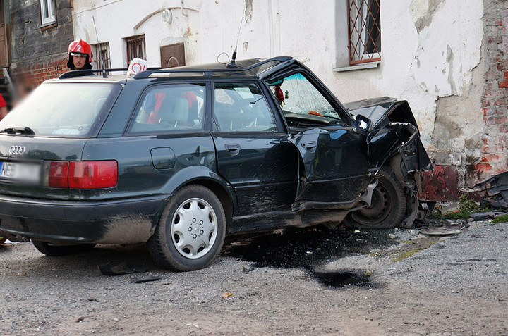 Śmiertelny wypadek w Kazimierzowie zdjęcie nr 73971