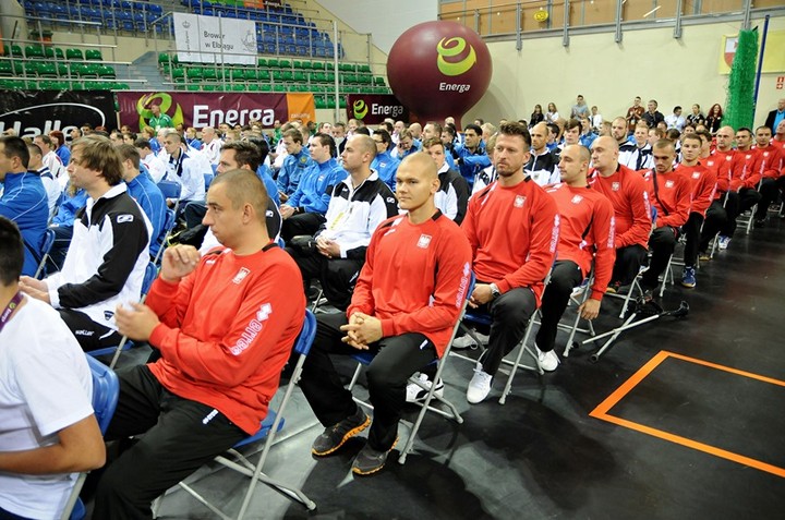 Polacy wygrali pierwszy mecz Mistrzostw Europy zdjęcie nr 75261