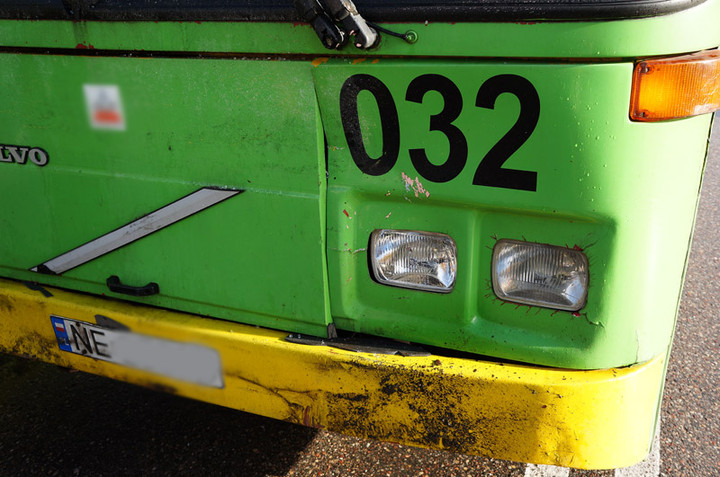 Fromborska: autobus uderzył w uno zdjęcie nr 75937