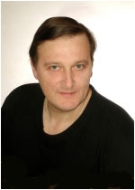 Krzysztof Bartoszewicz
Od sezonu 2005/2006 ponownie w zespole artystycznym elbląskiego teatru.
Ważniejsze role