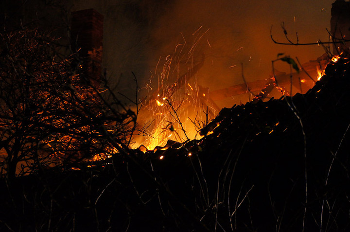 Nocny pożar na Polderowej zdjęcie nr 77536