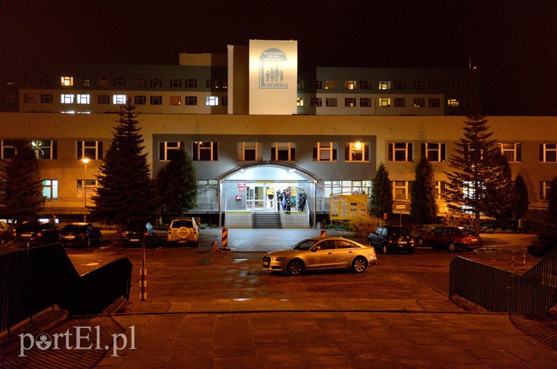 Alarm bombowy w Wojewódzkim Szpitalu Zespolonym zdjęcie nr 84926