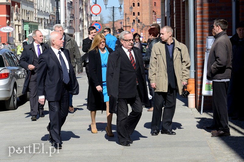 Prezes Kaczyński marzy zdjęcie nr 85335