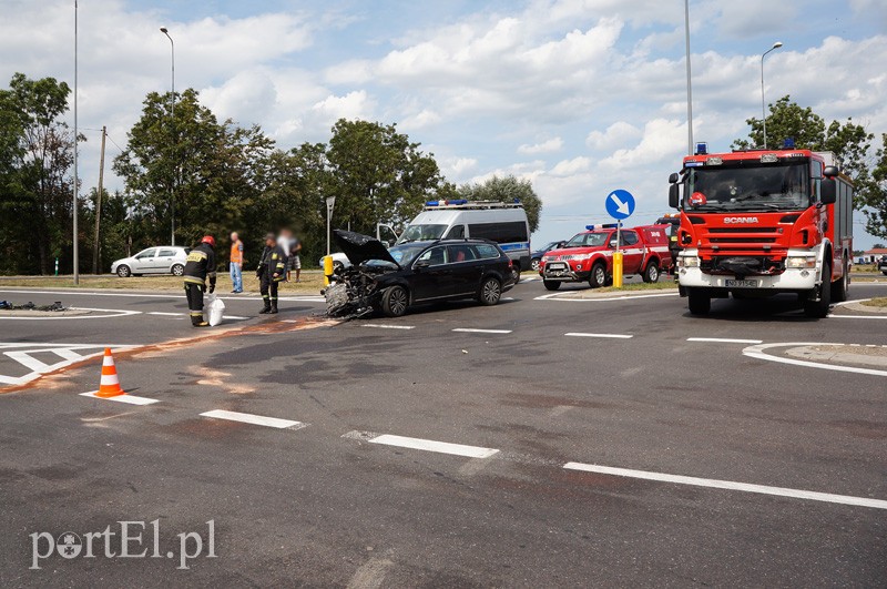 Zderzenie na skrzyżowaniu w Kazimierzowie zdjęcie nr 92173