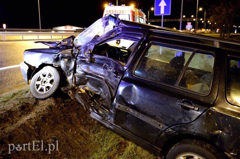 Wypadek na skrzyżowaniu ul. Żuławskiej z obwodnicą zdjęcie nr 98400